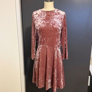 Topshop crushed velvet Long Sleeve Skater Dress in Soft Pink